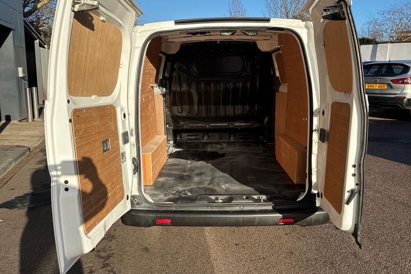 Used Nissan e-NV200 2021 for sale - 77013704: Photo 24