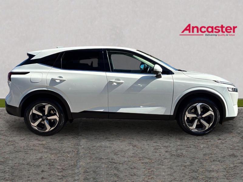 Used Nissan Qashqai 2022 for sale - 77975924: Photo 2