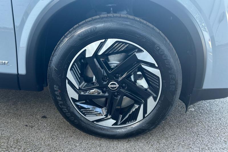 Used Nissan Qashqai 2025 for sale - 76222662: Photo 9