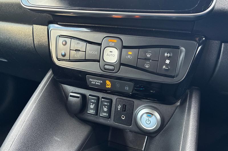 Used Nissan Leaf 2019 for sale - 76389598: Photo 15