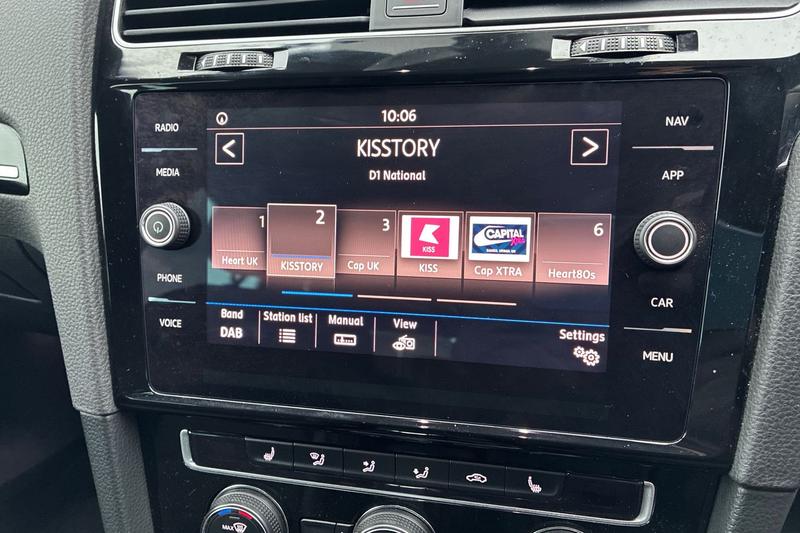 Used Volkswagen Golf 2017 for sale - 77312721: Photo 17