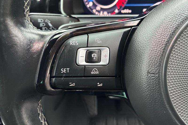 Used Volkswagen Golf 2017 for sale - 77312721: Photo 21