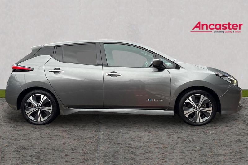 Used Nissan Leaf 2020 for sale - 78220613: Photo 2