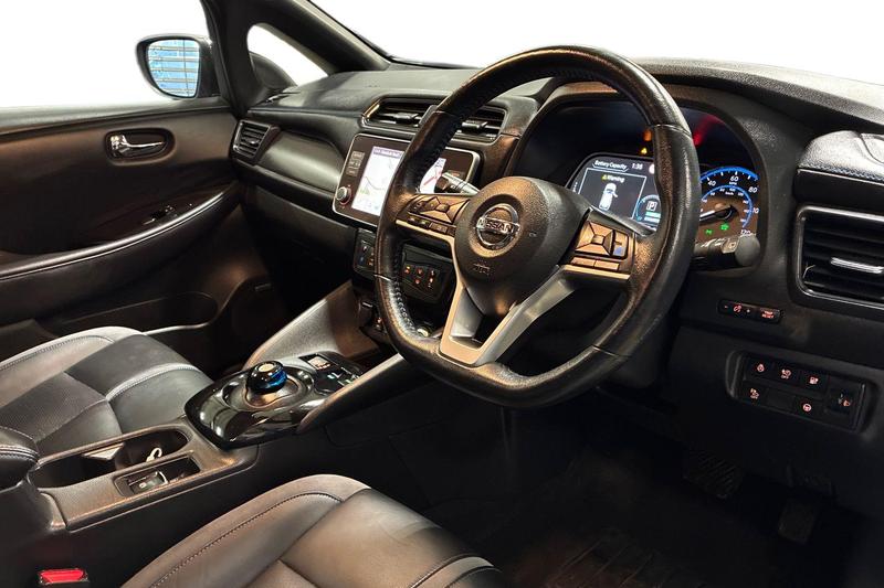 Used Nissan Leaf 2021 for sale - 77001456: Photo 10