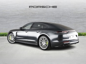 Used Porsche Panamera 2023 for sale - 75895679: Photo