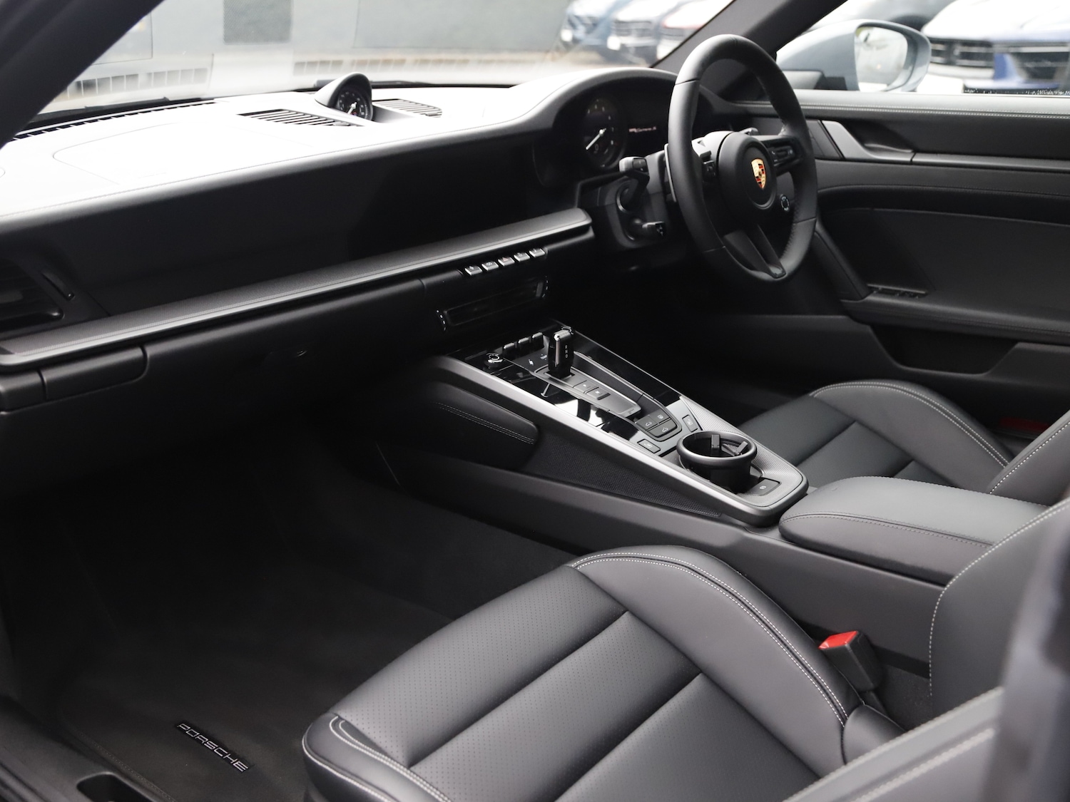 Used Porsche 911 2024 for sale - 76508946: Photo 3