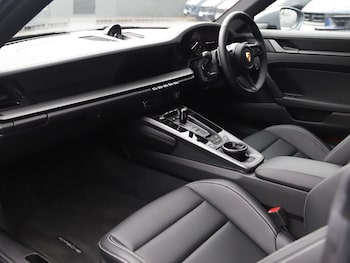 Used Porsche 911 2024 for sale - 76508946: Photo