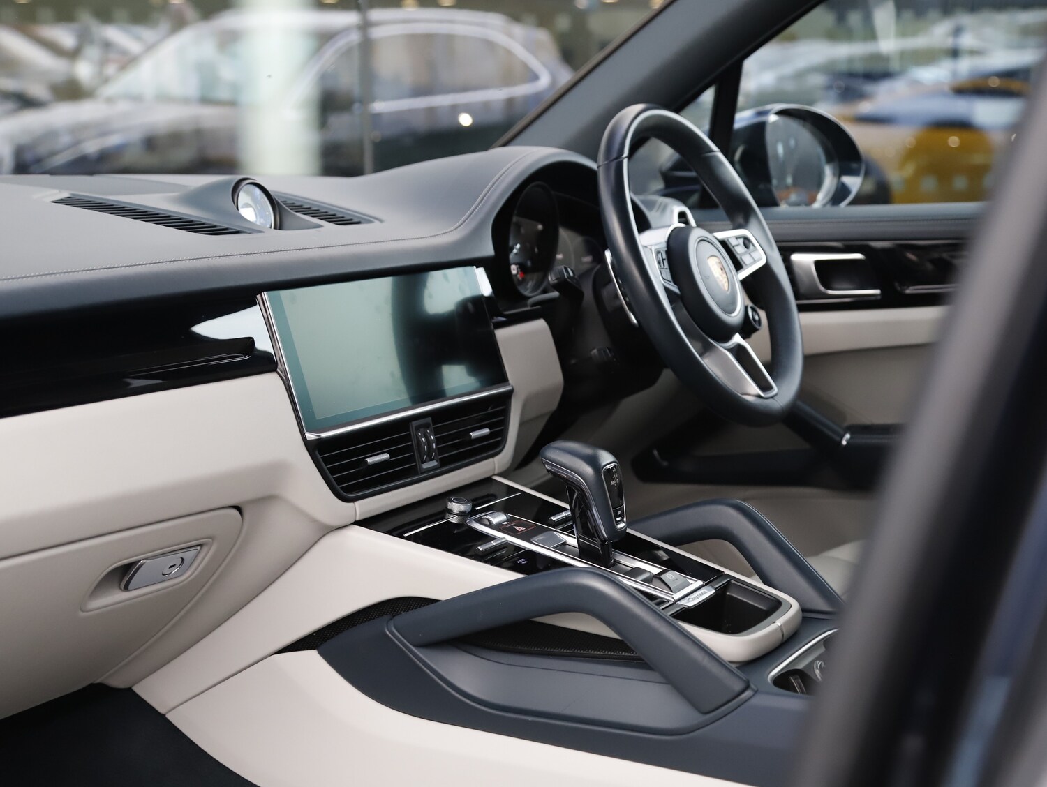 Used Porsche Cayenne 2021 for sale - 77691990: Photo 18