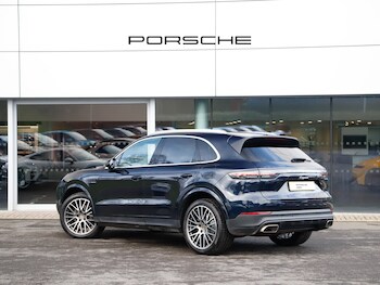 Used Porsche Cayenne 2021 for sale - 77691990: Photo