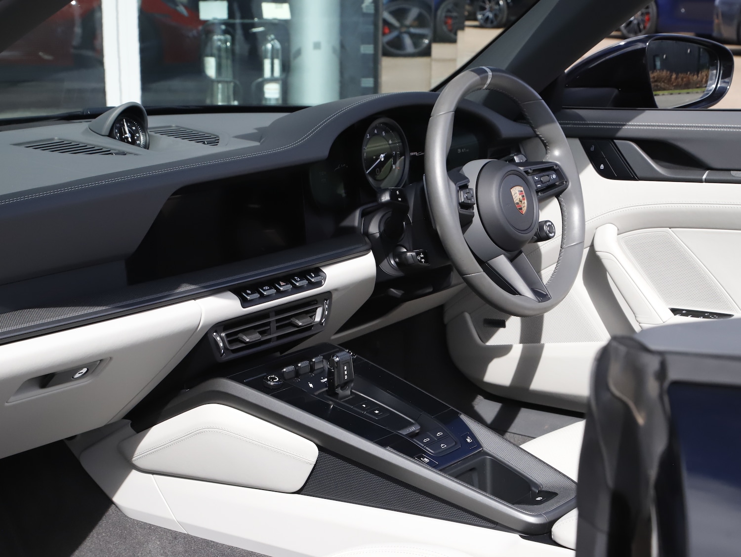 Used Porsche 911 2023 for sale - 78199842: Photo 24