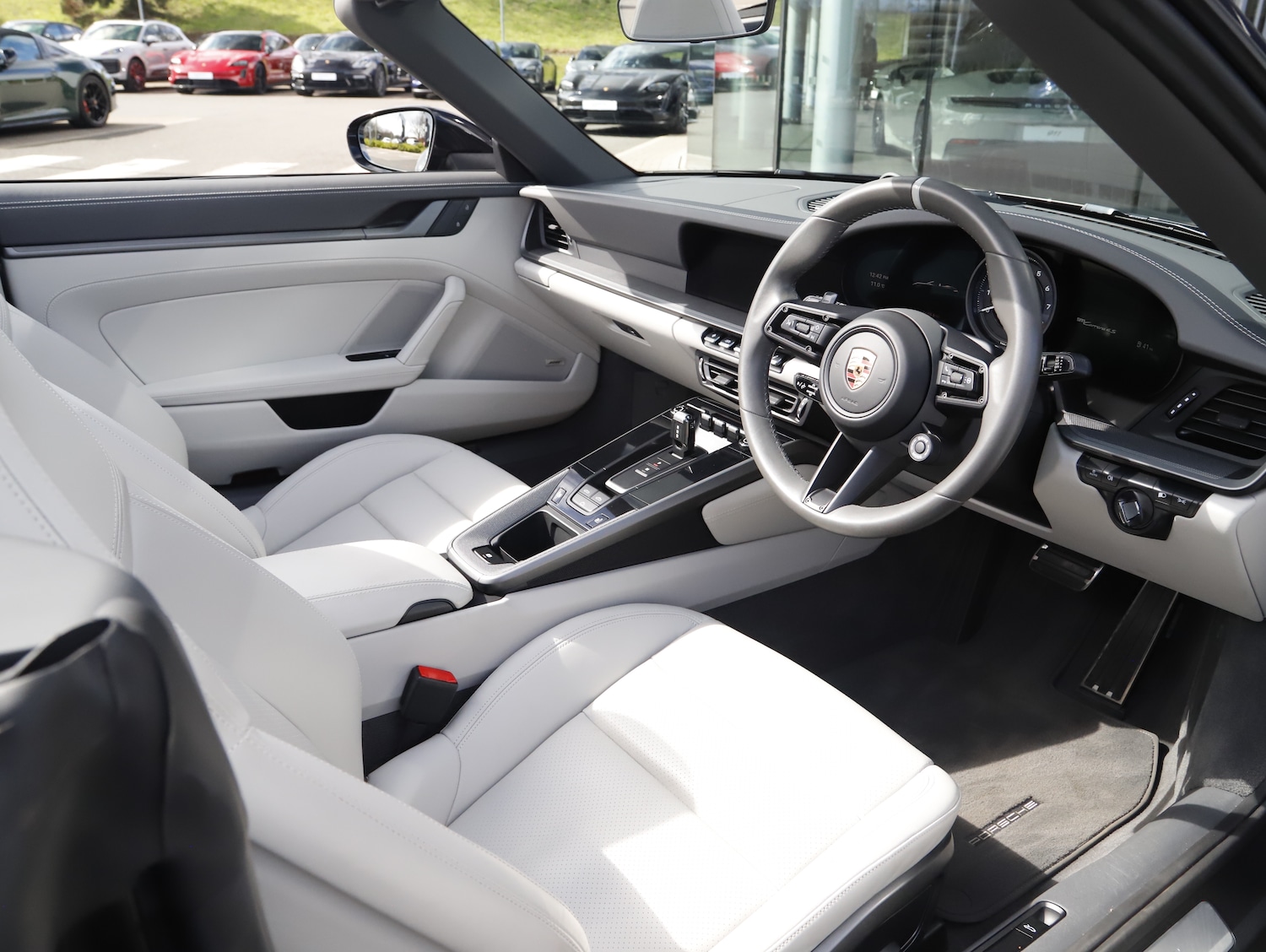 Used Porsche 911 2023 for sale - 78199842: Photo 26