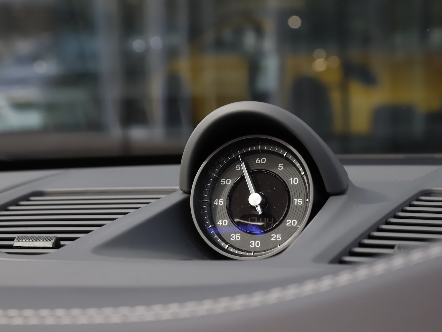 Used Porsche 911 2023 for sale - 78199842: Photo 42