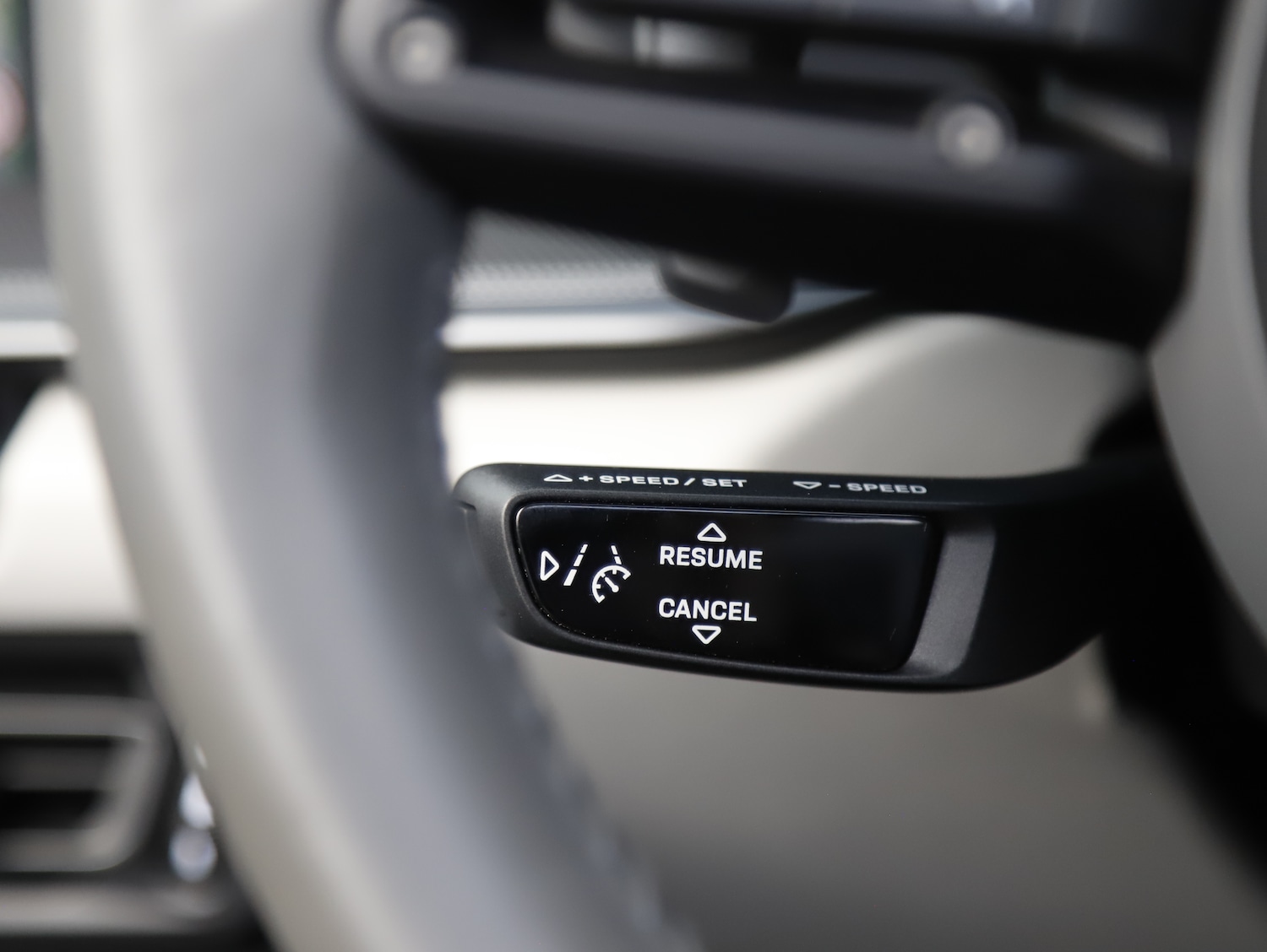 Used Porsche 911 2023 for sale - 78199842: Photo 44