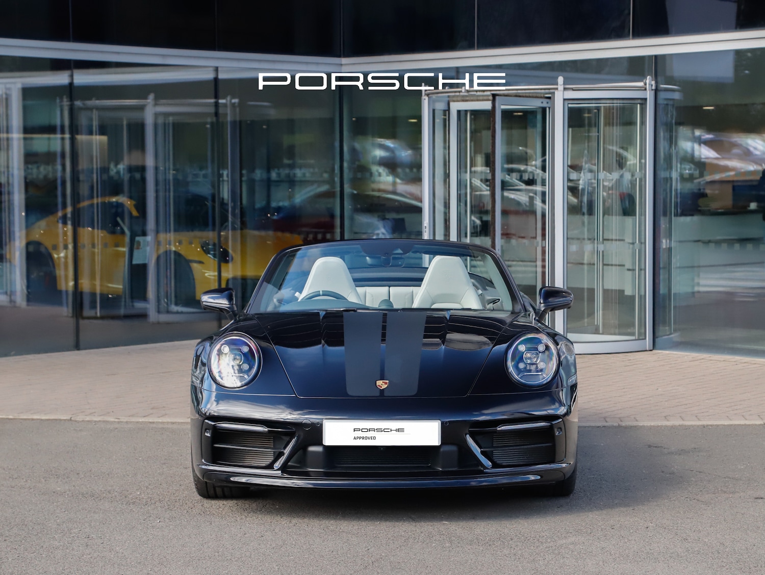 Used Porsche 911 2023 for sale - 78199842: Photo 7