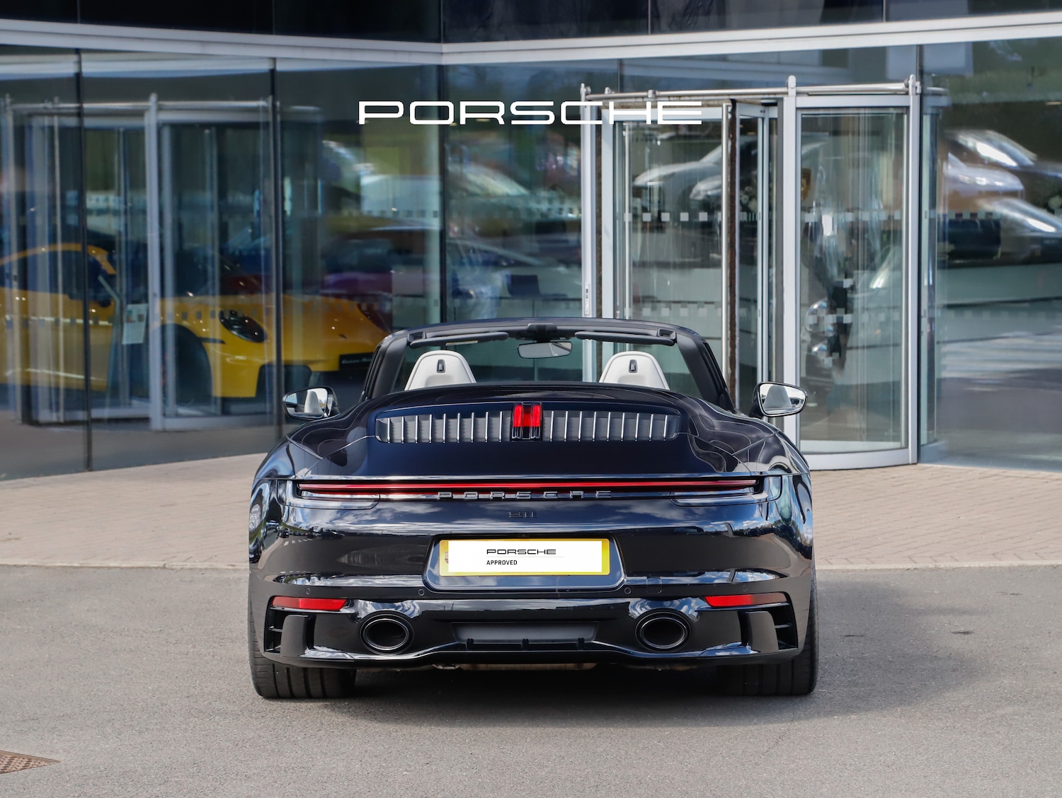 Used Porsche 911 2023 for sale - 78199842: Photo 8