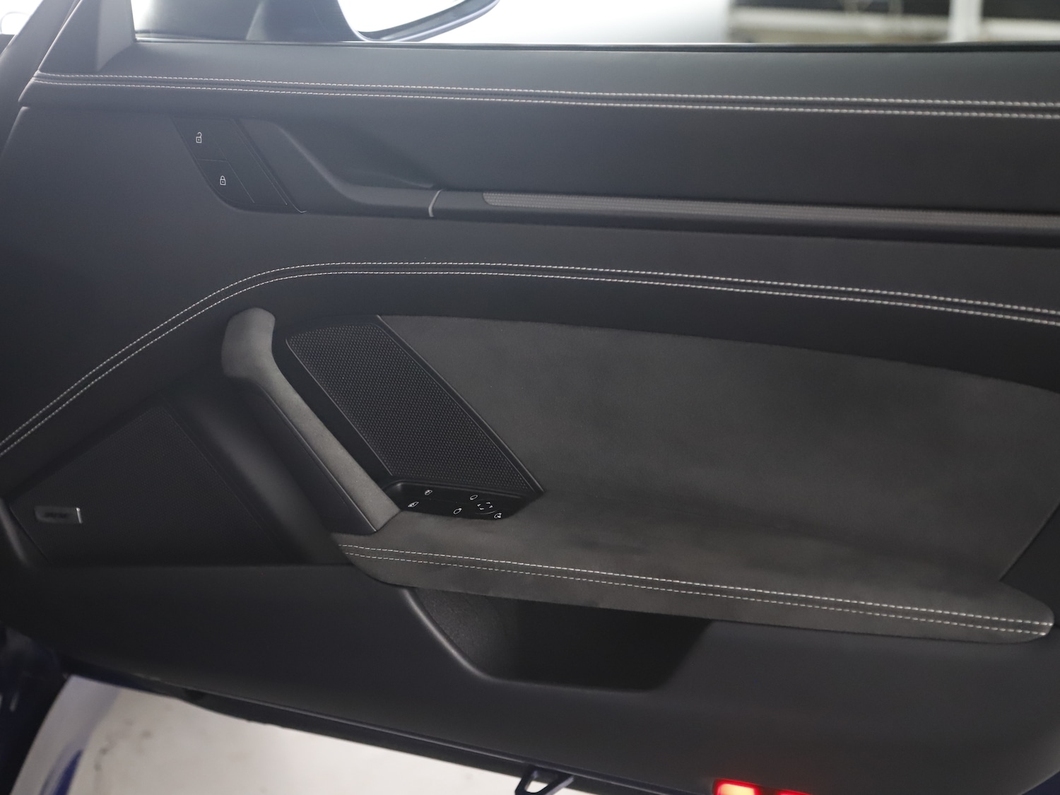 Used Porsche 911 2023 for sale - 76184793: Photo 22