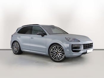 Used Porsche Cayenne 2024 for sale - 79045761: Photo
