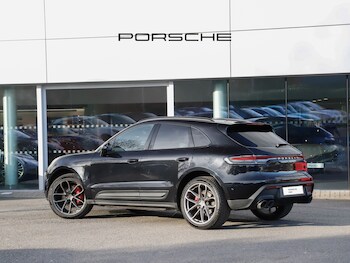 Used Porsche Macan 2022 for sale - 77582590: Photo