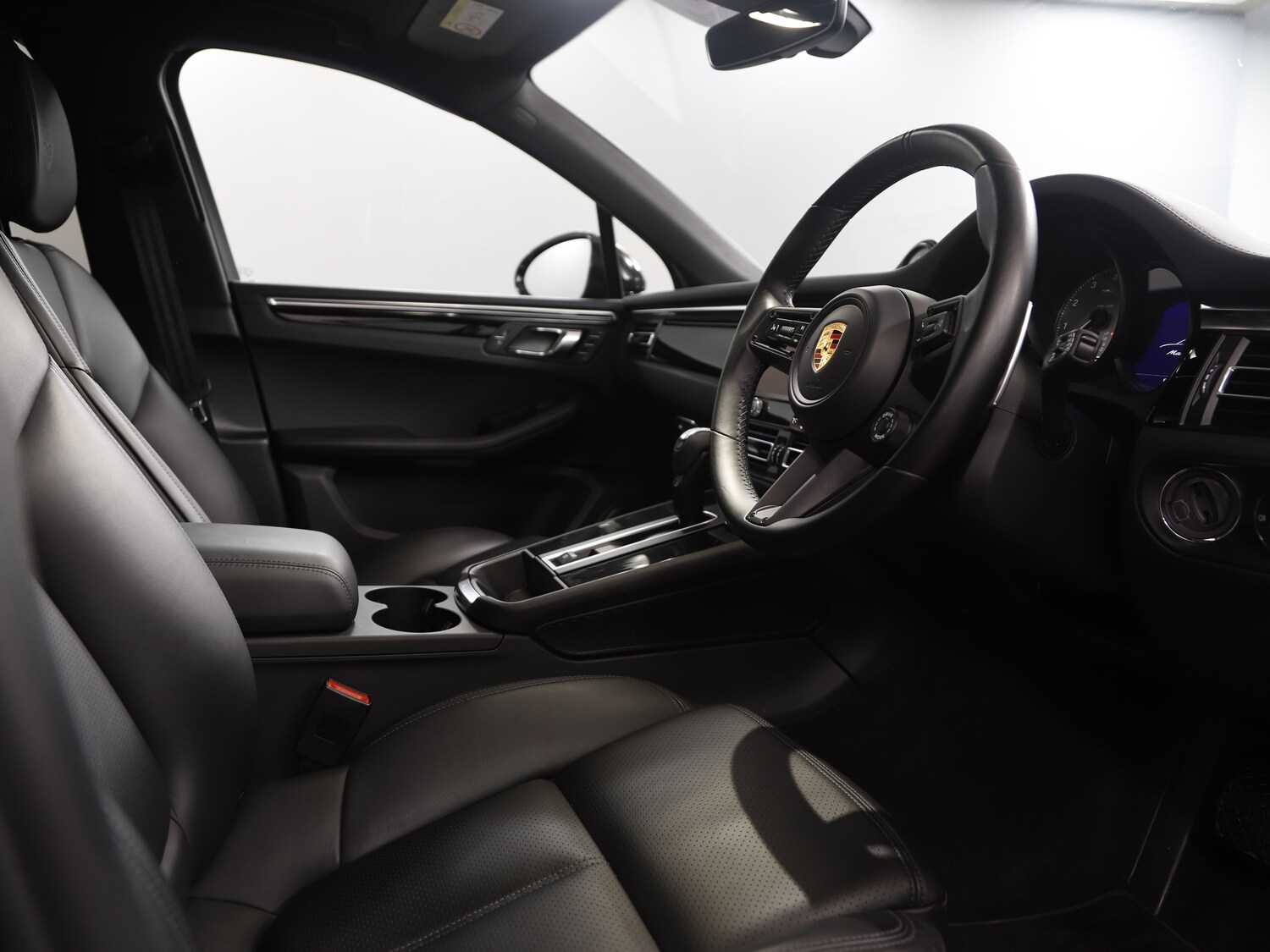 Used Porsche Macan 2022 for sale - 77582590: Photo 43