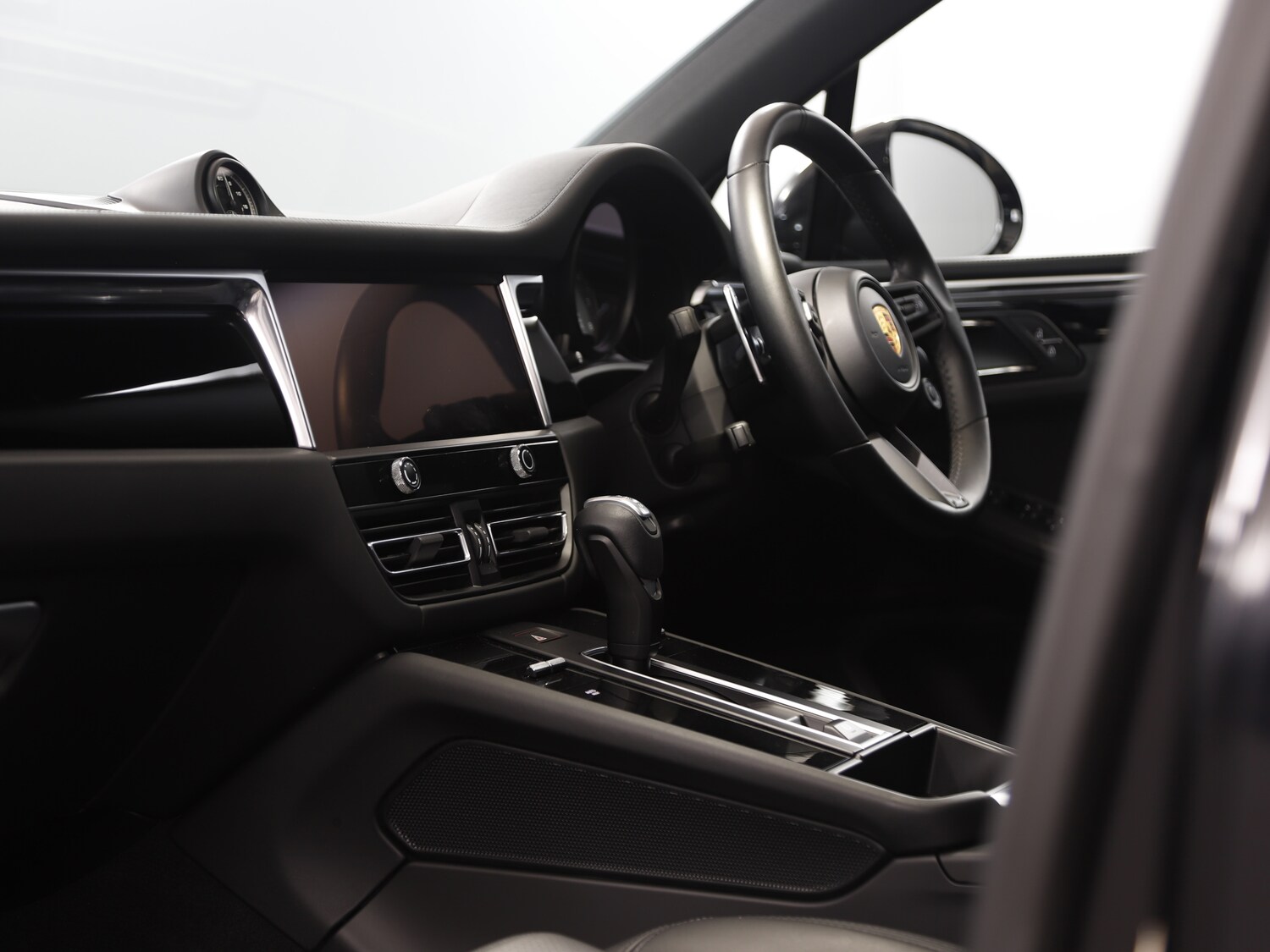 Used Porsche Macan 2022 for sale - 77582590: Photo 51