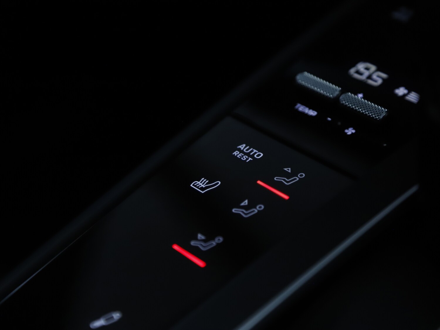 Used Porsche Macan 2022 for sale - 77582590: Photo 52