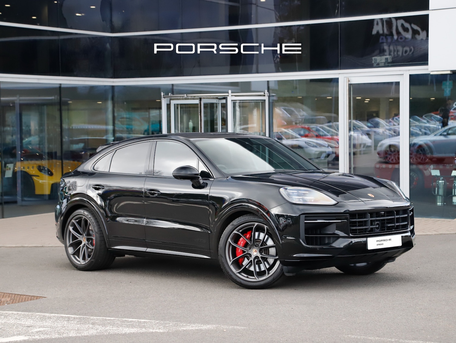 Used Porsche Cayenne 2025 for sale - 78095663: Photo 2