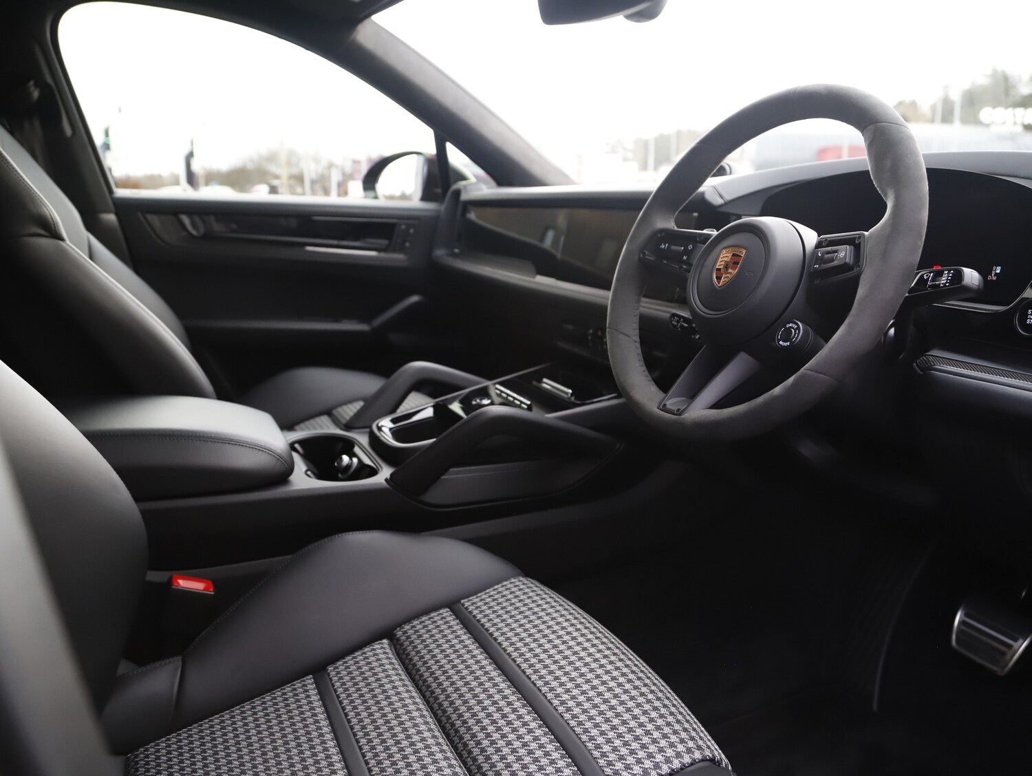 Used Porsche Cayenne 2025 for sale - 78095663: Photo 25