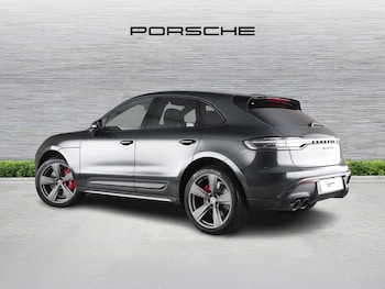 Used Porsche Macan 2024 for sale - 75895684: Photo