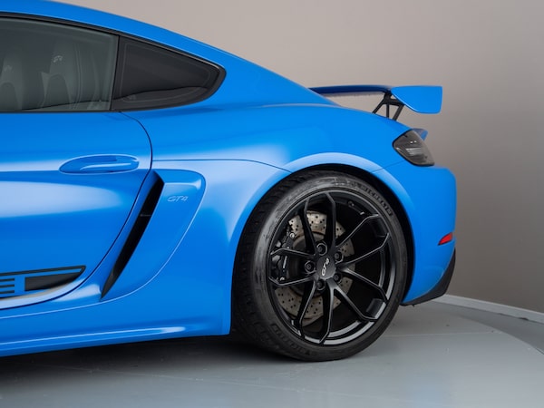 Used Porsche 718 Cayman 2021 for sale - 76197126: Photo 30