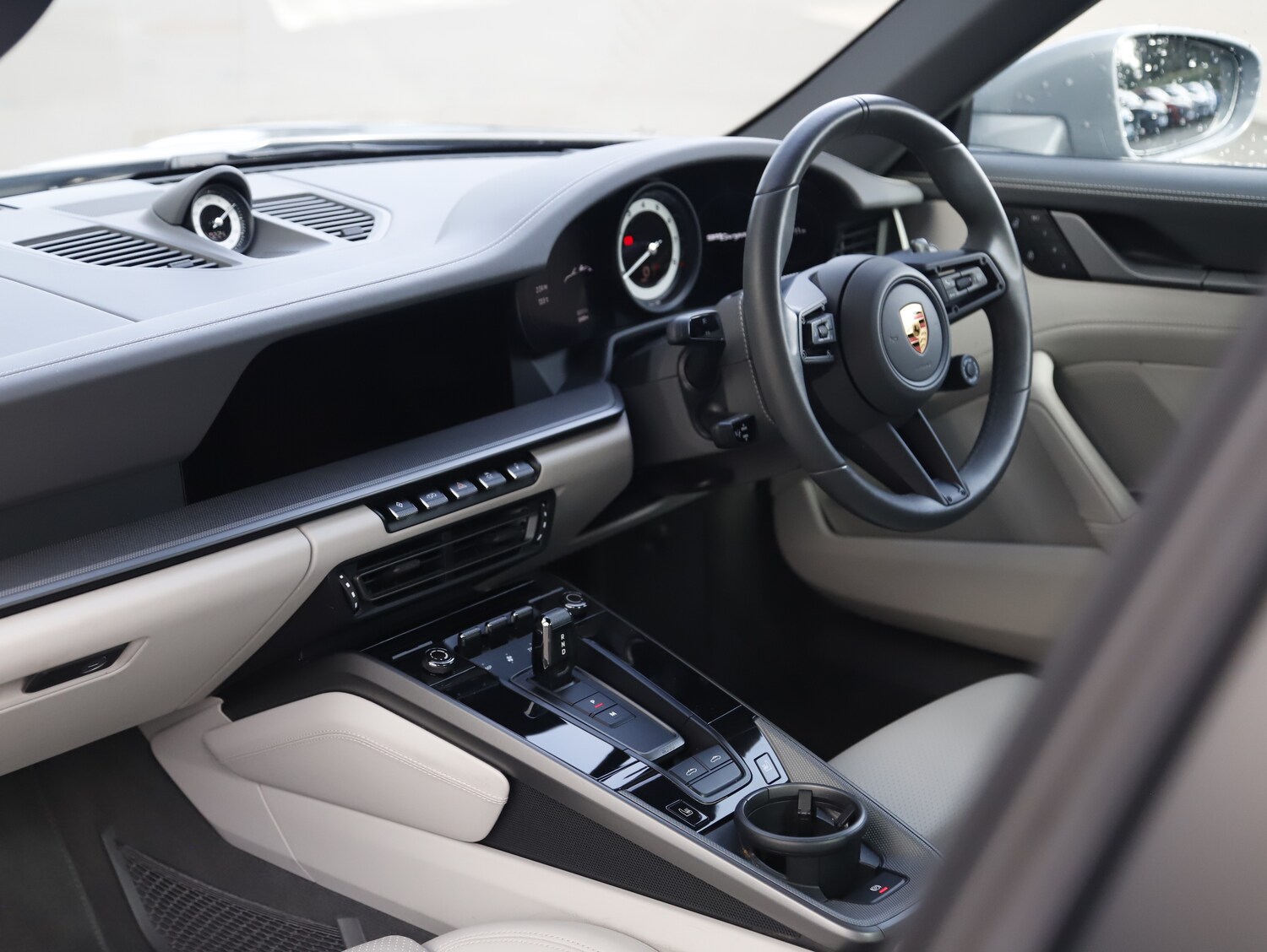 Used Porsche 911 2023 for sale - 77935793: Photo 15