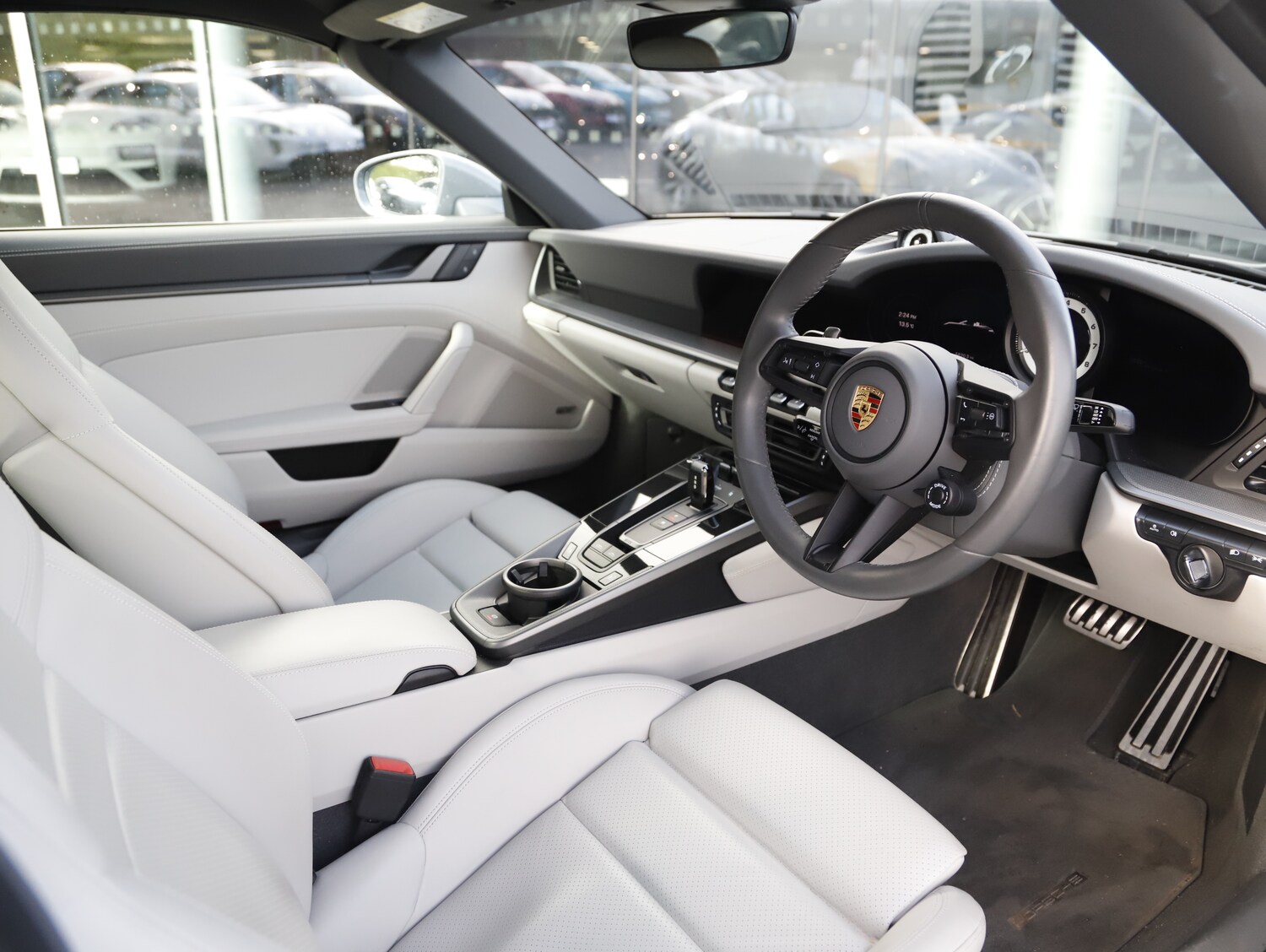 Used Porsche 911 2023 for sale - 77935793: Photo 26