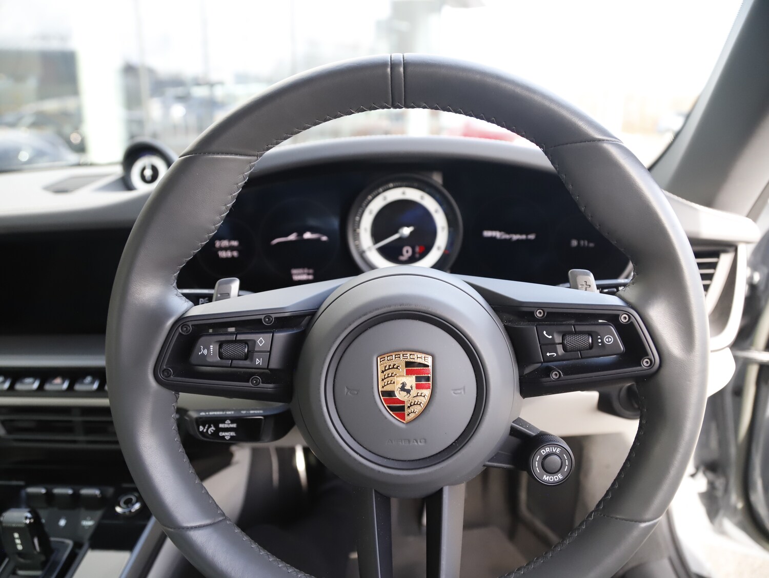 Used Porsche 911 2023 for sale - 77935793: Photo 32