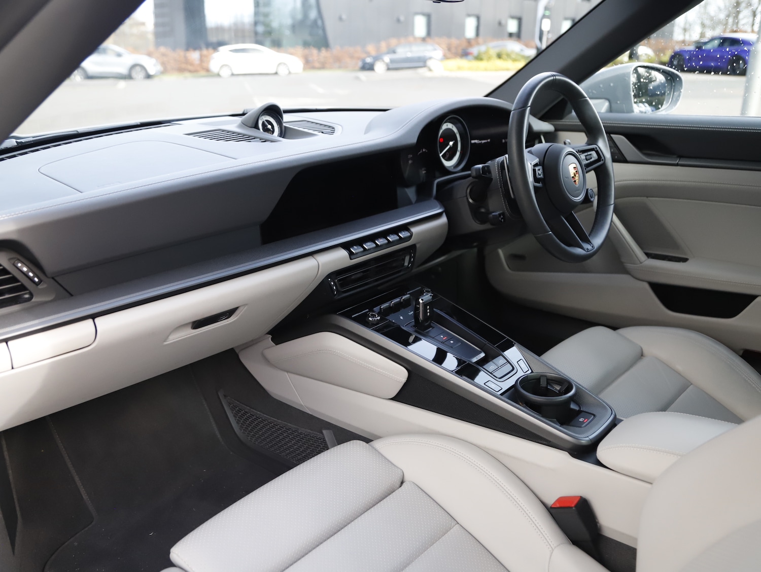 Used Porsche 911 2023 for sale - 77935793: Photo 4