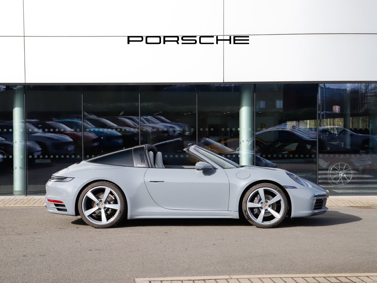 Used Porsche 911 2023 for sale - 77935793: Photo 9