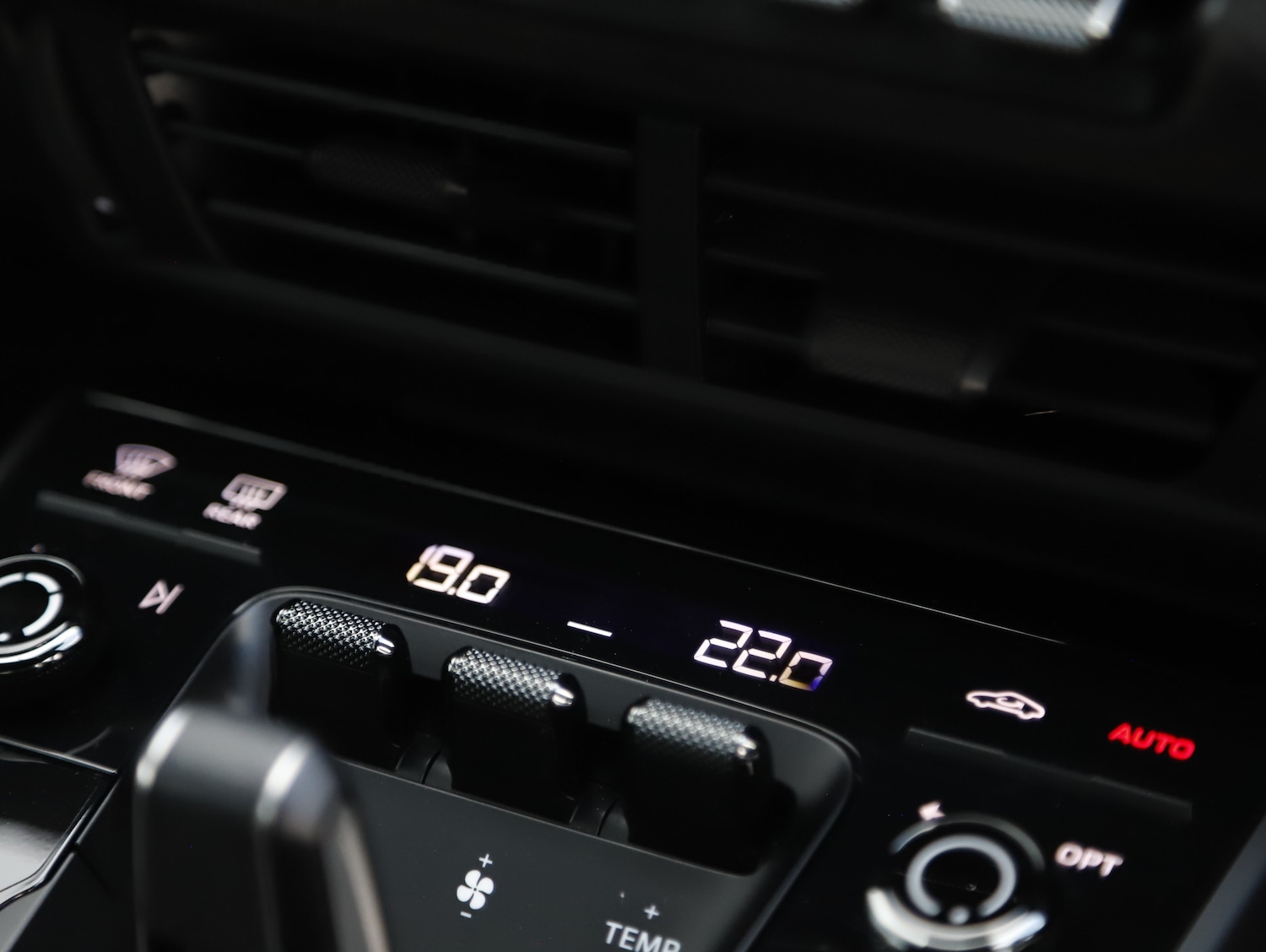 Used Porsche 911 2024 for sale - 77836183: Photo 40