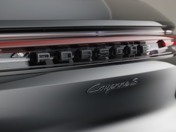 Used Porsche Cayenne 2024 for sale - 76303447: Photo 14