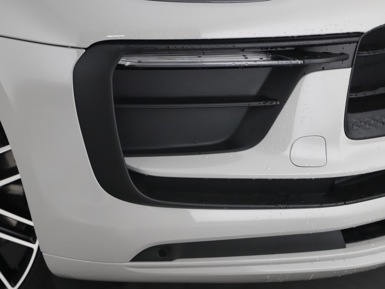 Used Porsche Macan 2025 for sale - 76416399: Photo 18