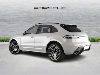 Used Porsche Macan 2025 for sale - 76416399: Photo