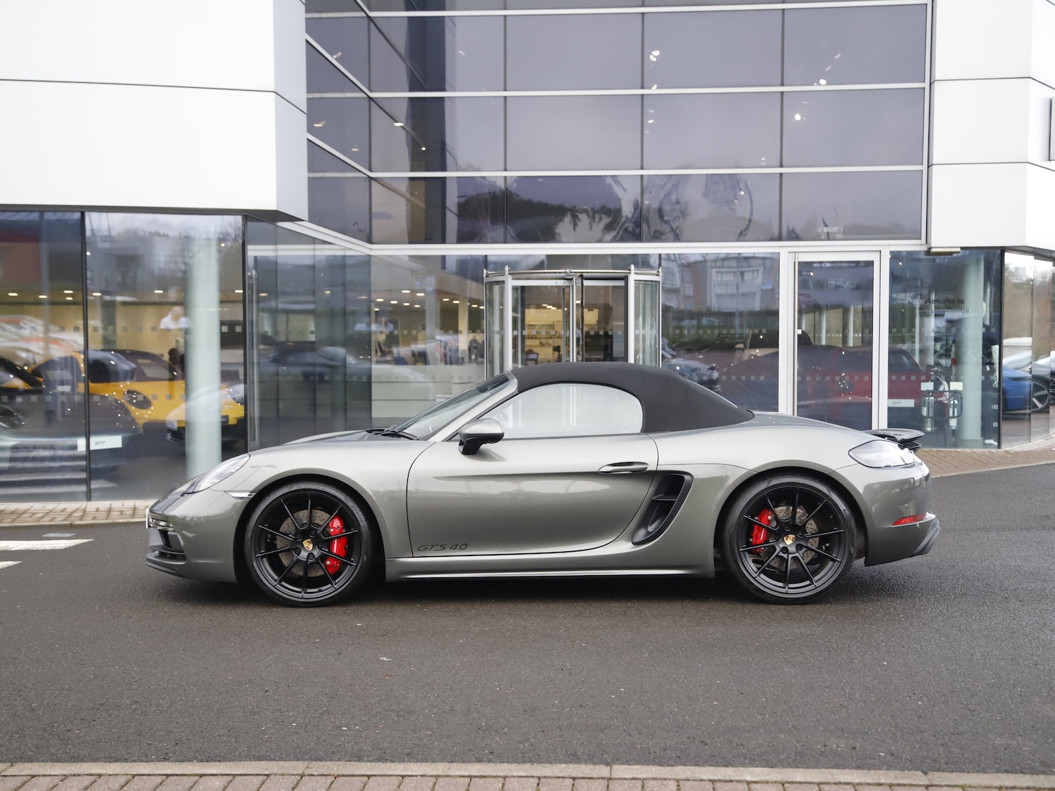 Used Porsche Boxster 2024 for sale - 77547623: Photo 10