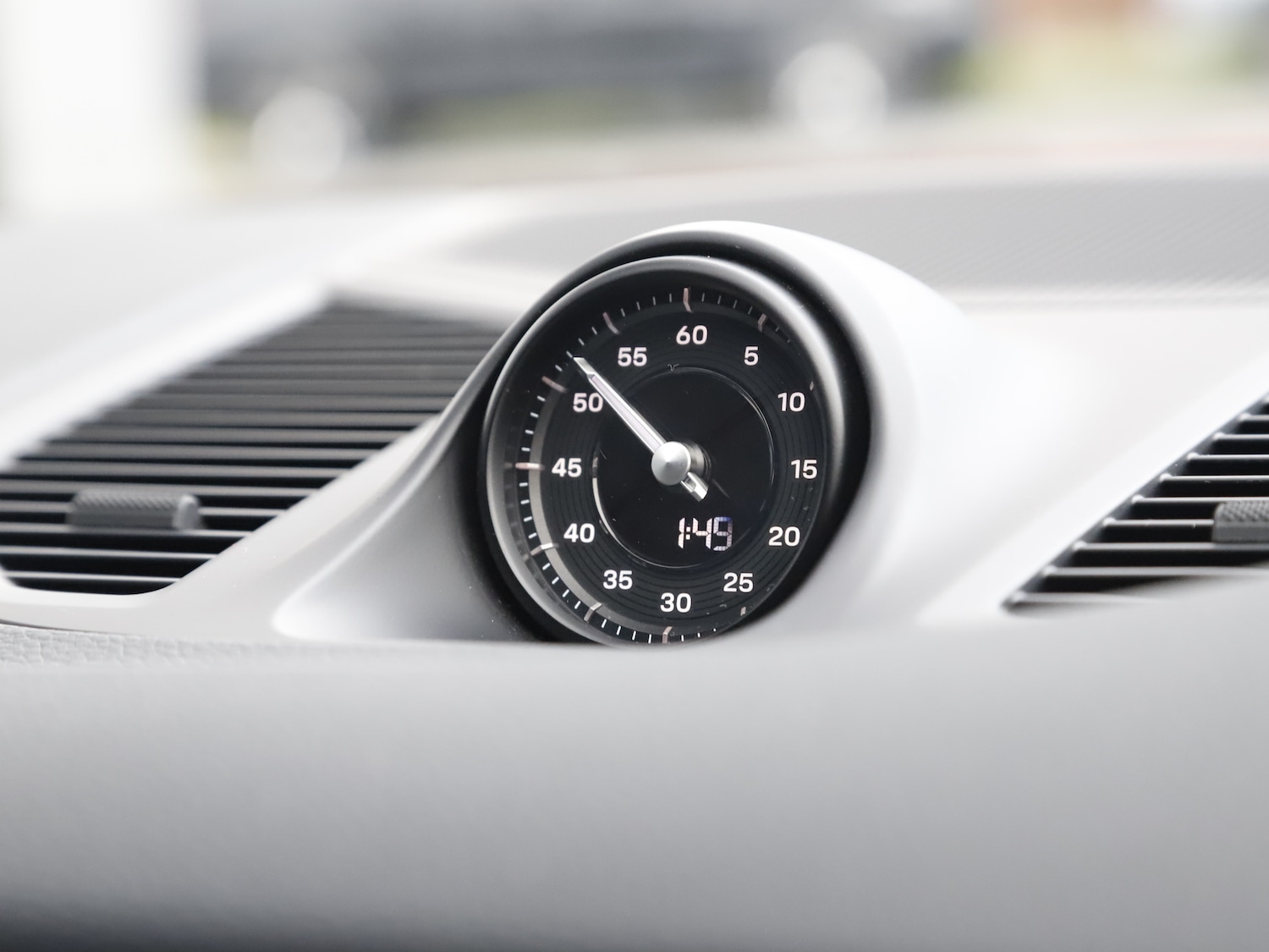 Used Porsche Cayenne 2024 for sale - 76557844: Photo 44