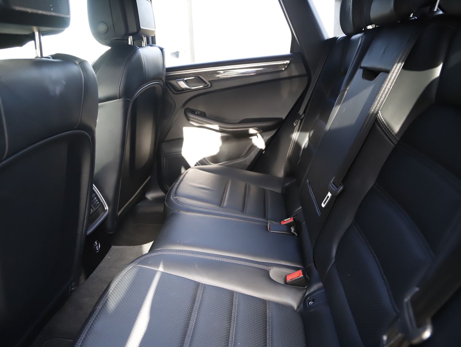 Used Porsche Macan 2023 for sale - 78029708: Photo 18