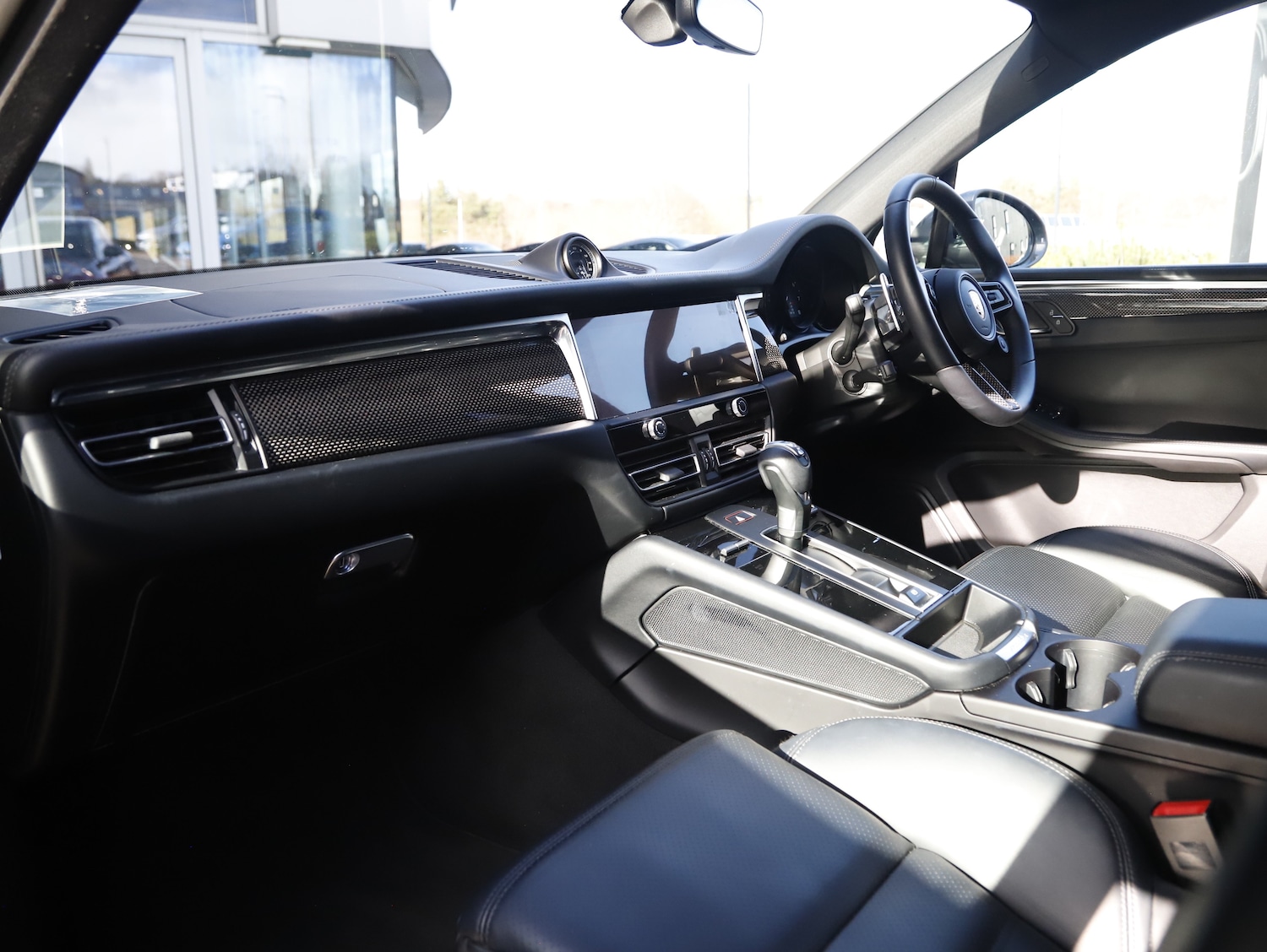 Used Porsche Macan 2023 for sale - 78029708: Photo 4