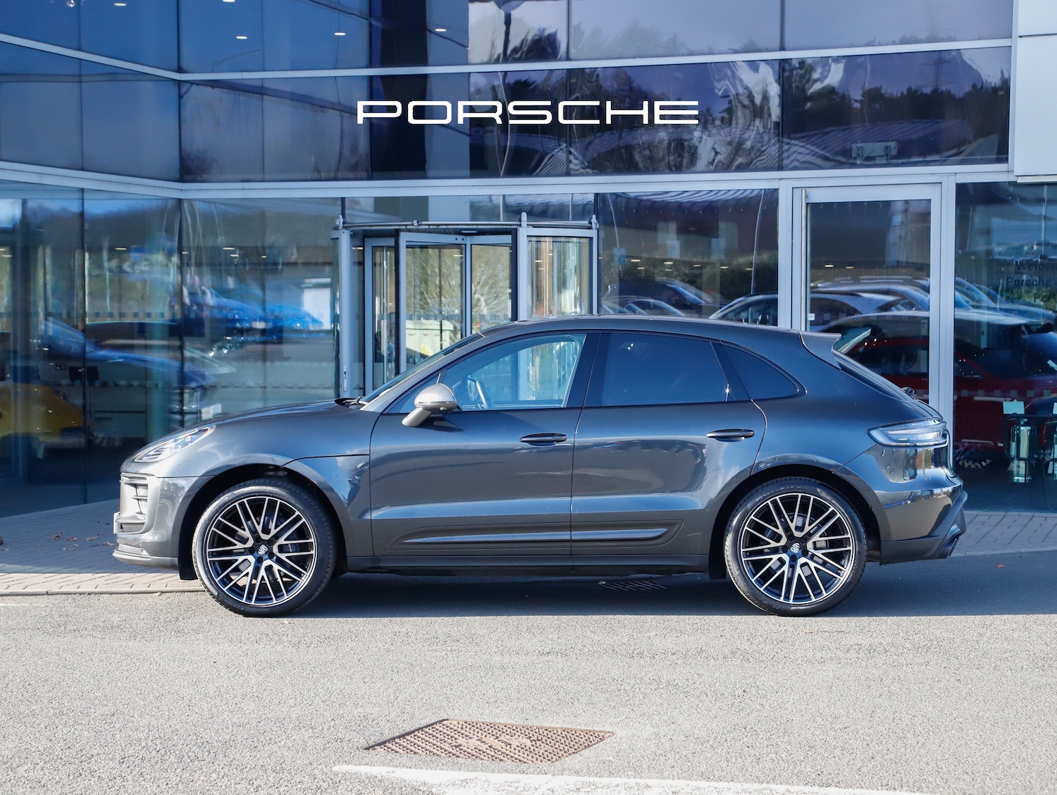Used Porsche Macan 2023 for sale - 78029708: Photo 6