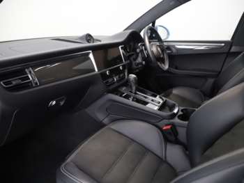 Used Porsche Macan 2023 for sale - 74953250: Photo