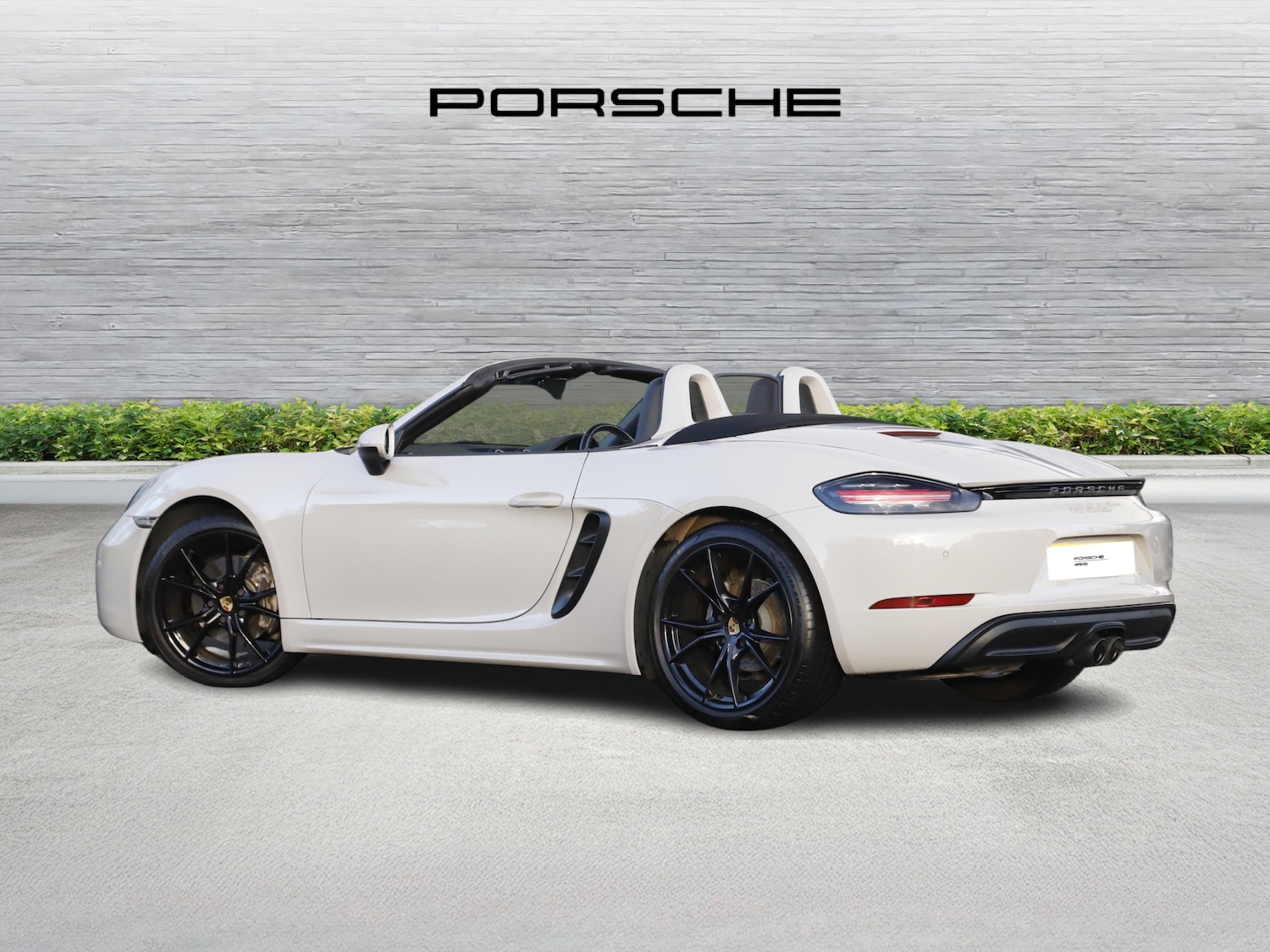 Used Porsche Boxster 2018 for sale - 77494116: Photo 3