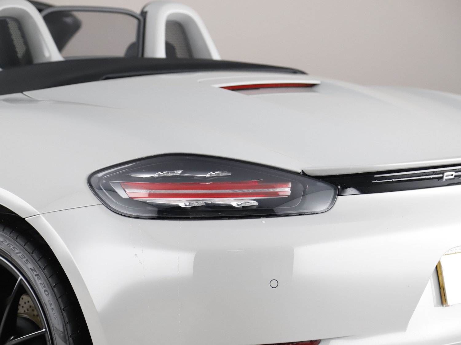 Used Porsche Boxster 2018 for sale - 77494116: Photo 32