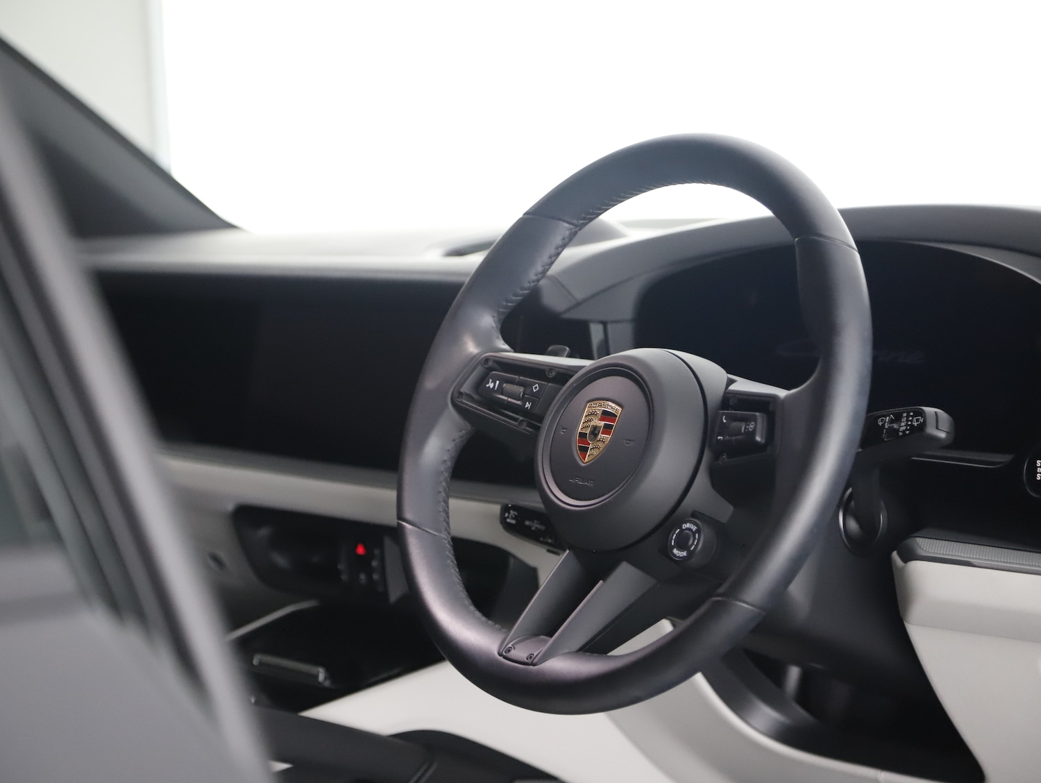 Used Porsche Cayenne 2024 for sale - 78016366: Photo 28