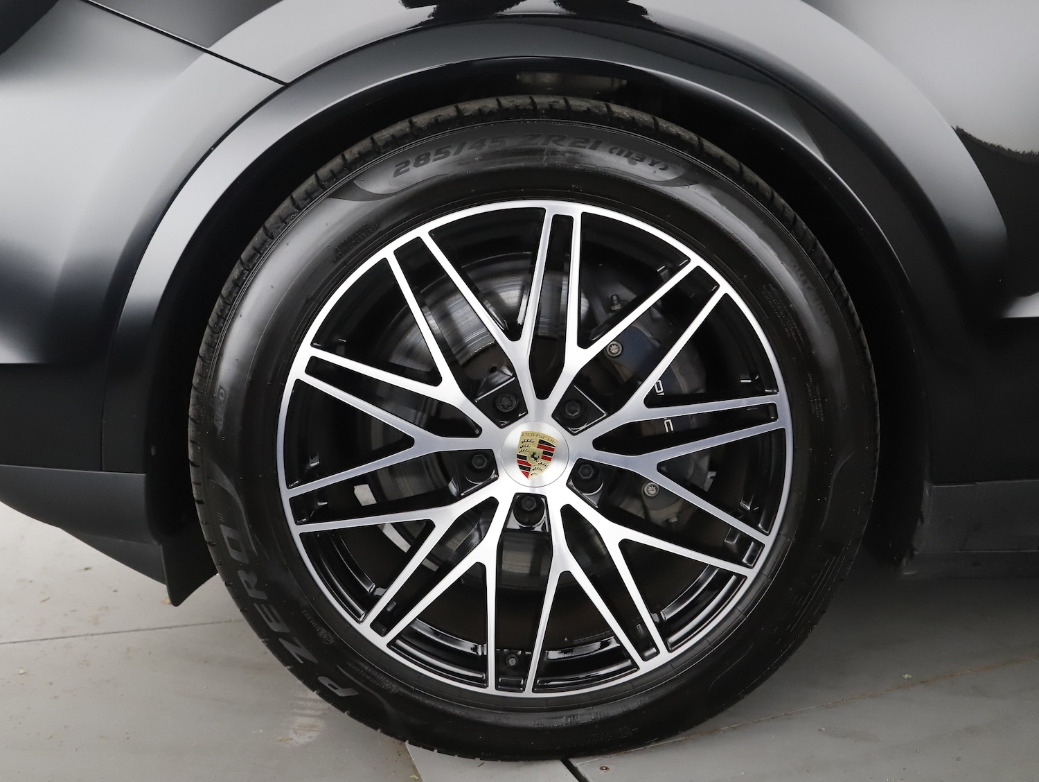 Used Porsche Cayenne 2024 for sale - 78016366: Photo 5