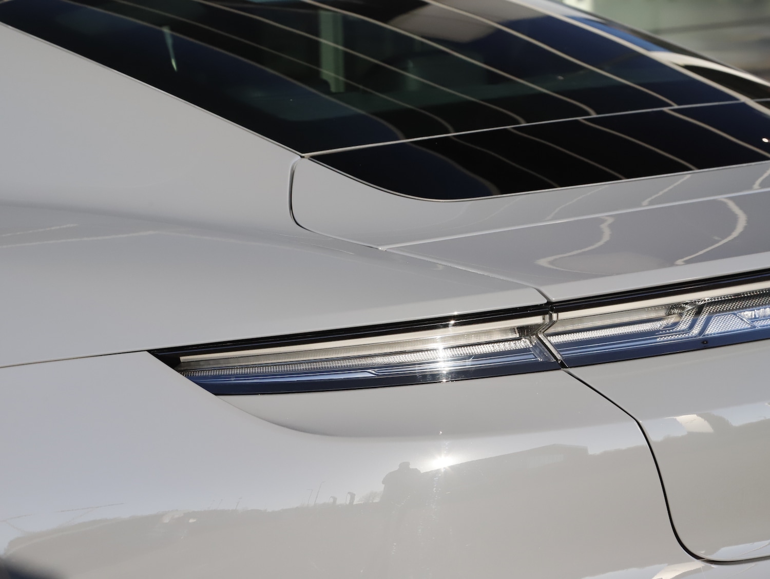 Used Porsche Taycan 2025 for sale - 78199841: Photo 10