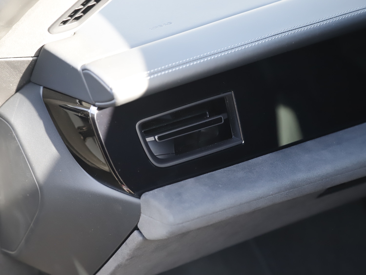 Used Porsche Taycan 2025 for sale - 78199841: Photo 22